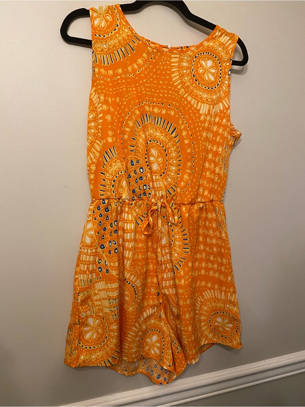 SHEIN Orange Printed Sleeveless Tie-Waist Romper